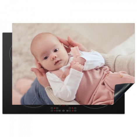 Protection plaque induction avec photo d'un bébé