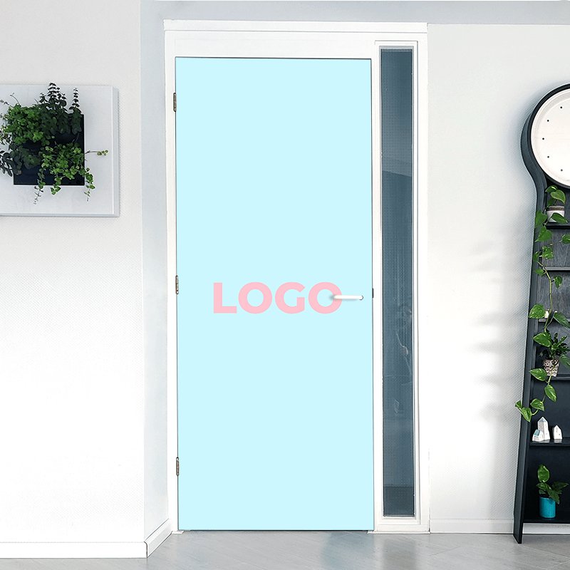 Photo sur poster de porte