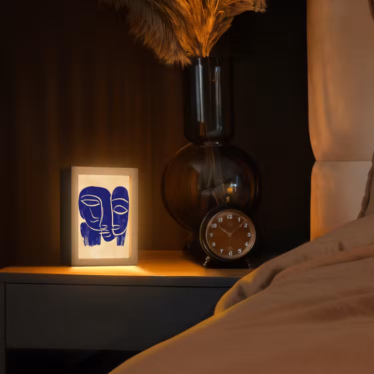 Lampe de table - Jaune ocre - Bleu - Lignes simples — 2