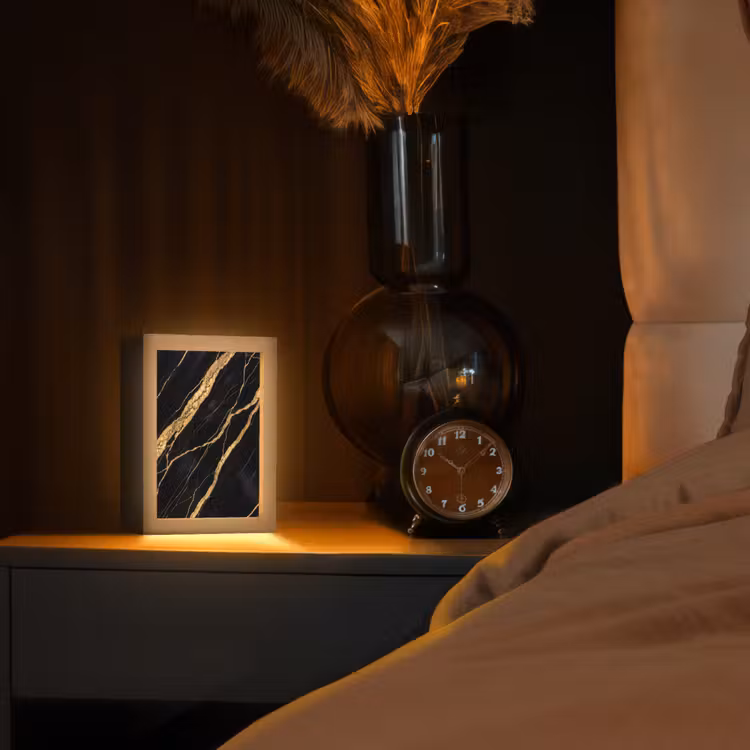 Lampe de table - Marbre - Or - Texture - Abstrait - Noir — 2