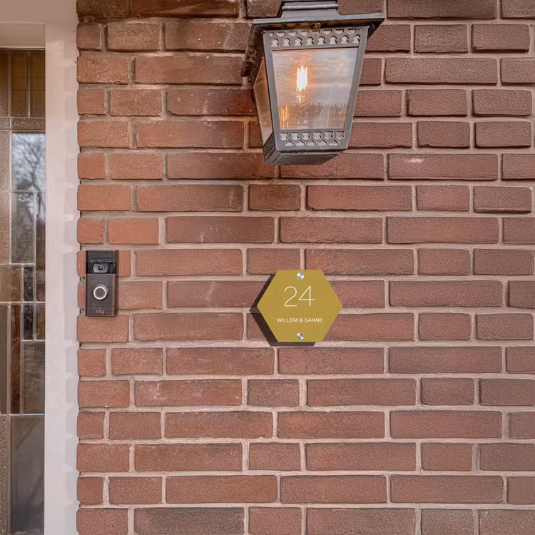 Plaque nominative - hexagon Jaune ocre - Classique — 3