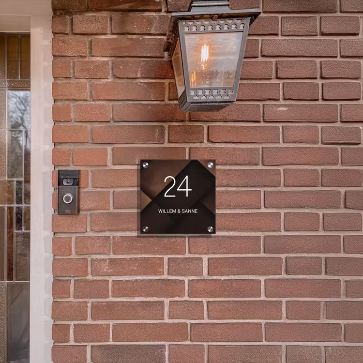 Plaque nominative - Surfaces brunes - Classique — 3
