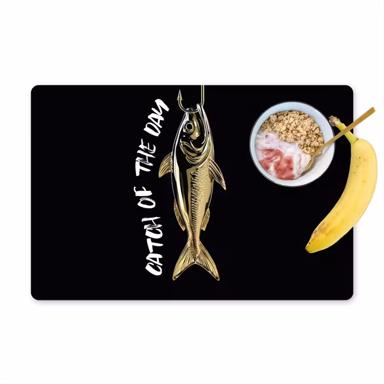 Set de table - Poisson - Noir - Or - Texte — 1